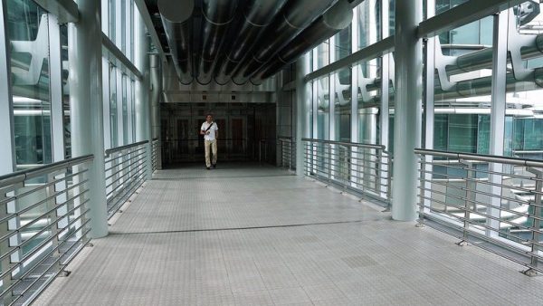 Индустриалните и промишлените врати