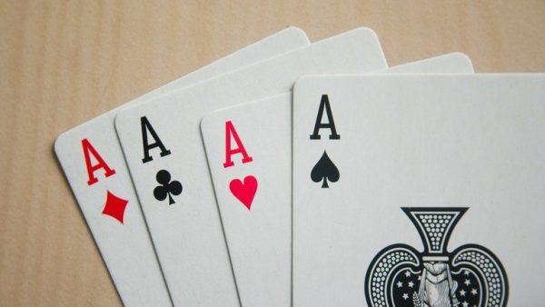 Разнообразни ли са казино игрите/Casino games?